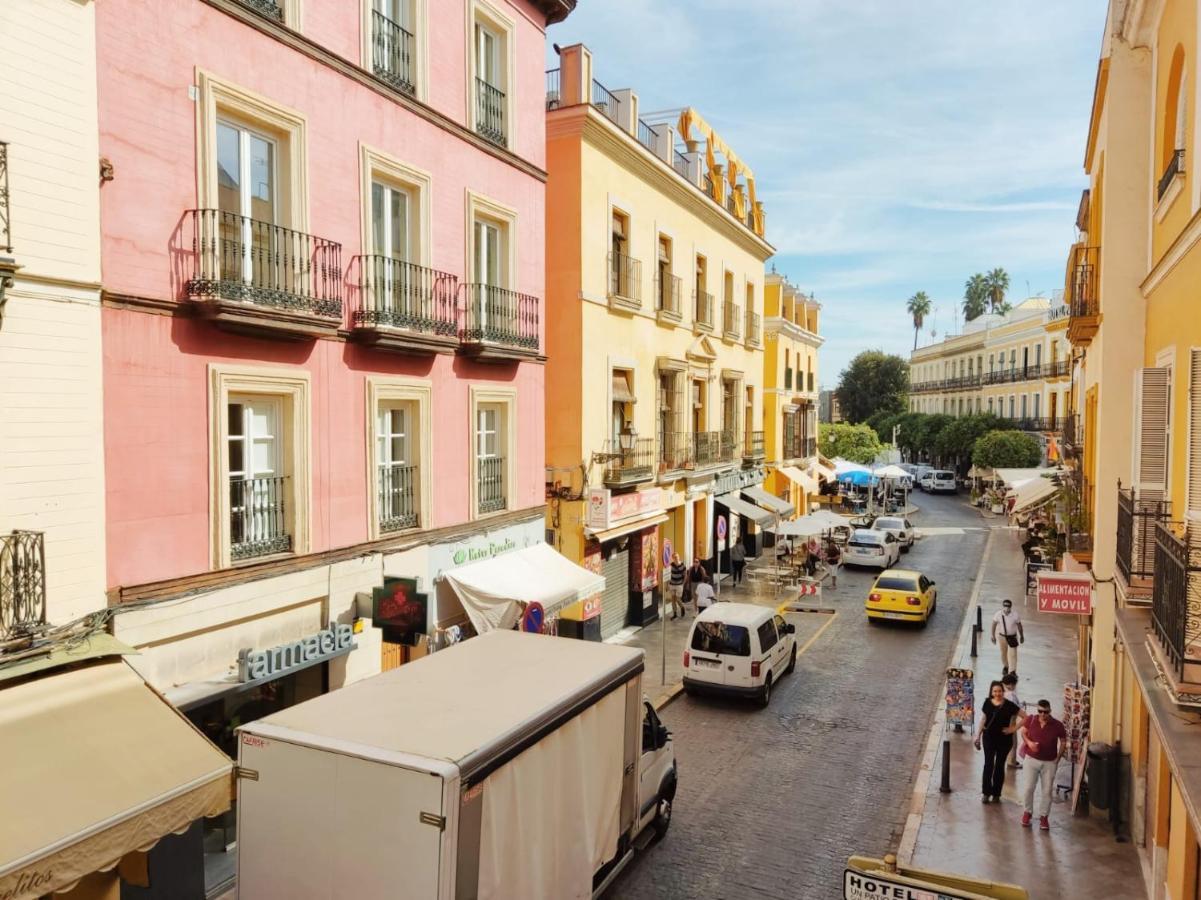 Homeyseville- Bright Apartment At Santa Cruz 6 Pax, Parking Optional Exterior photo