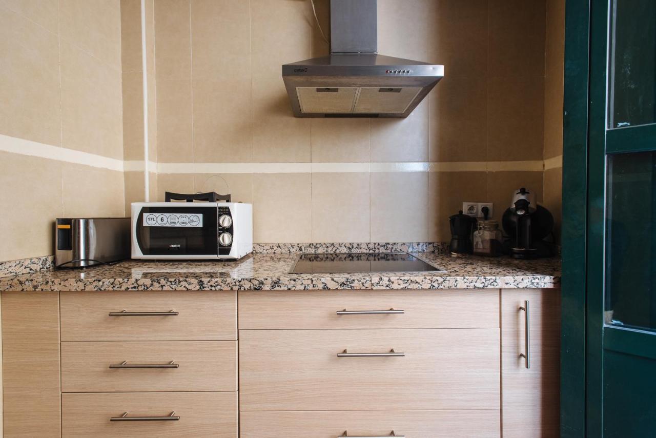 Homeyseville- Bright Apartment At Santa Cruz 6 Pax, Parking Optional Exterior photo