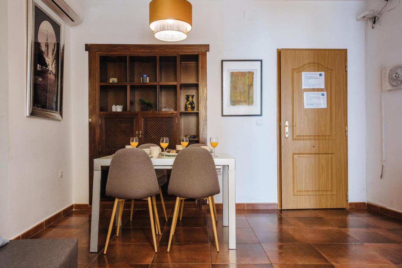 Homeyseville- Bright Apartment At Santa Cruz 6 Pax, Parking Optional Exterior photo
